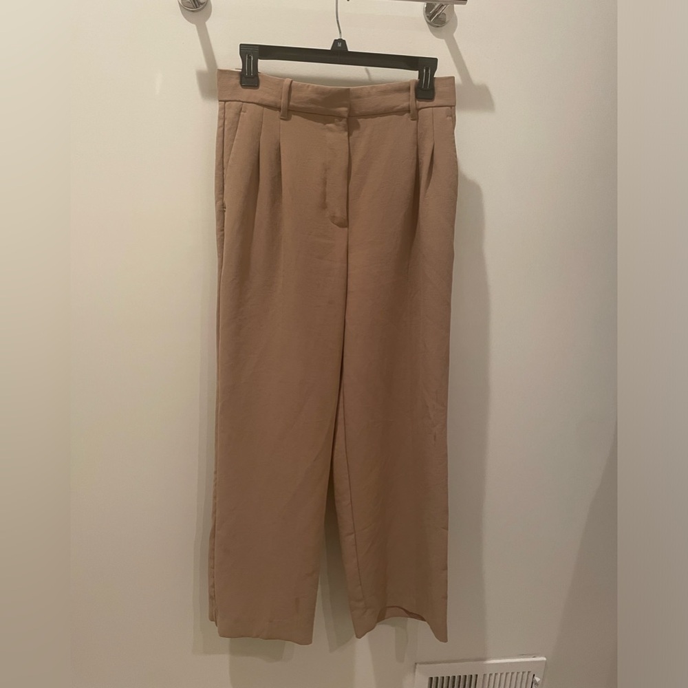 Aritzia Effortless Pants